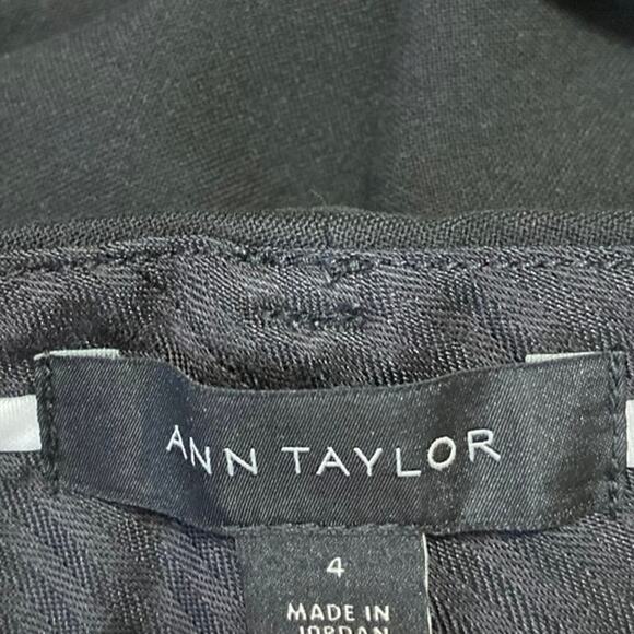 Ann Taylor Women's Black Mid Rise Straight Leg Slim Trousers Dress Pants Size 4 - Picture 4 of 4